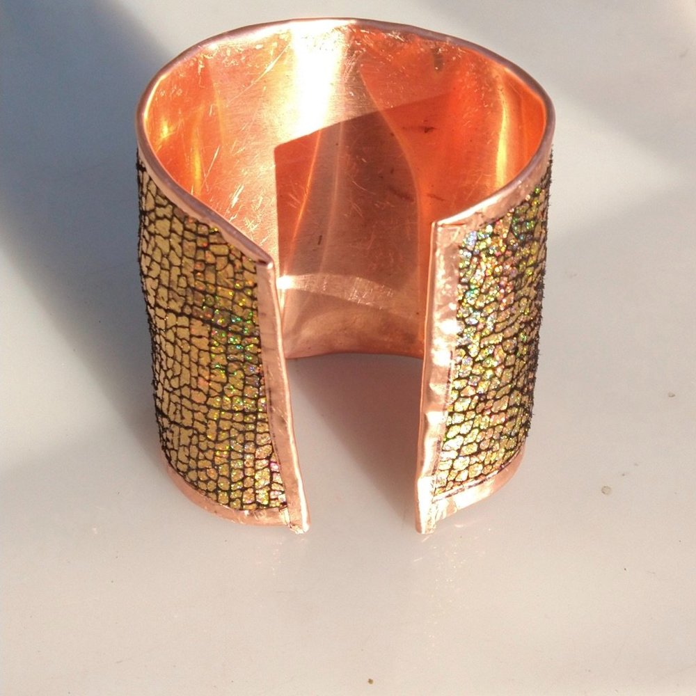 Genuine Leather Hologram Copper Cuff Bracelet Gold - Picture 9 of 10